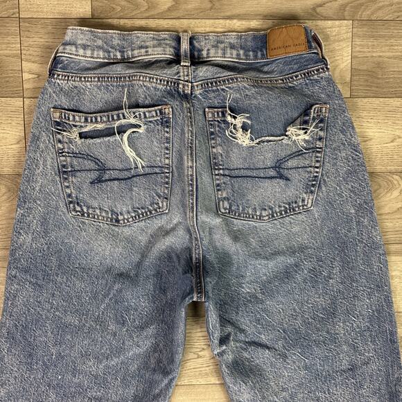 American Eagle Baggy Jeans Straight Leg High Rise Ripped Medium Wash sz 4 - Picture 8 of 8